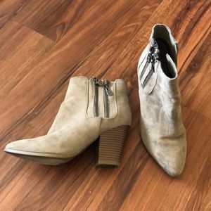 Guess booties